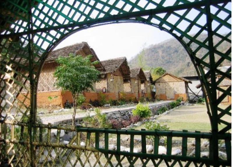 Elephant Brook Resort Rishīkesh Zewnętrze zdjęcie